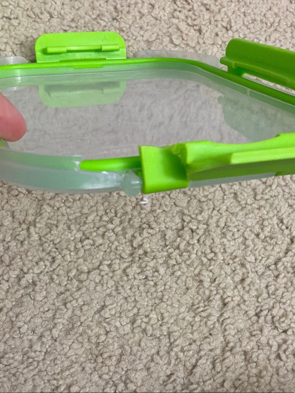 Green Plastic Storage Container with Lid - Home Organization - Picture 3 of 6